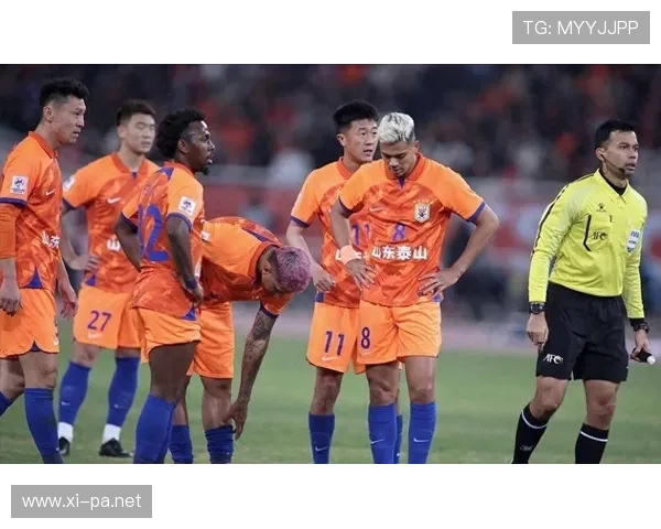 山东泰山防守体系崩塌,老将坐镇难掩整体混乱