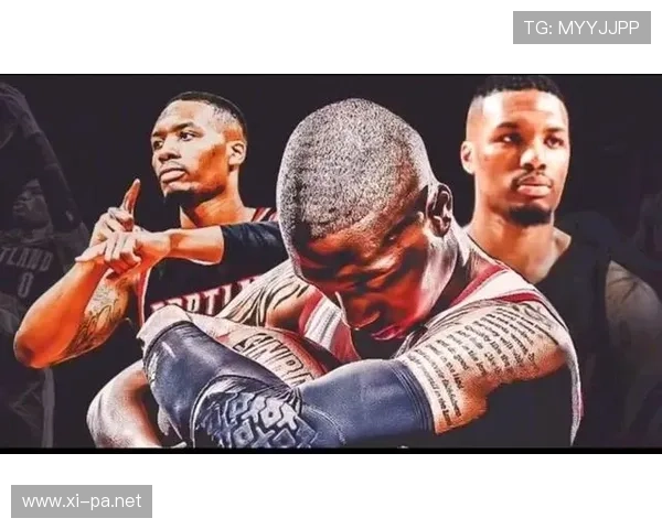 德约训练间偷偷啃汉堡？冠军形象崩塌现场竟然这么接地气！